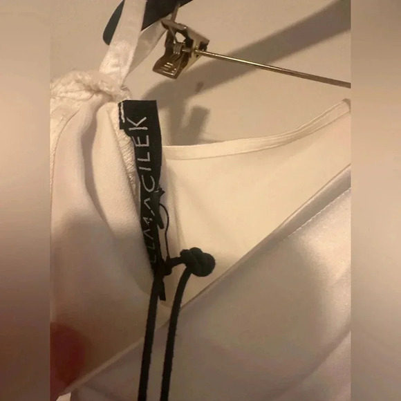 Revolve Selma Cilek One Sleeve Ecru Mini Dress Sz XS - Picture 4 of 7